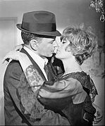 Avec Jill St John dans le film Tony Rome est dangereux (1967)