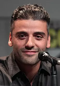 Oscar Isaac est Poe Dameron