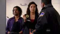 316 (épisode : 5x06) 5x06-ilana-escorting-sayid