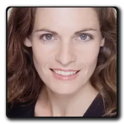 Toutes les infos sur Ally Riis Ally Riis(30-jours-de-nuit-saga)