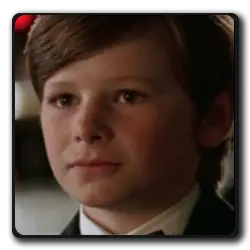 Toutes les infos sur Bruce Wayne (8 Ans) Bruce Wayne (8 Ans)(batman-the-dark-knight-saga)