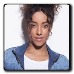 Toutes les infos sur Elena Elena(films-non-classes)
