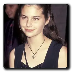 Alicia(independence-day-saga)