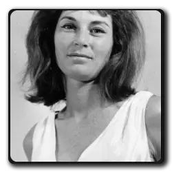 Toutes les infos sur Dominique 'Domino' Derval (voice) Inconnu Dominique 'Domino' Derval (voice) Inconnu(james-bond-saga)