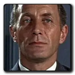 Toutes les infos sur Major Boothroyd Major Boothroyd(james-bond-saga)