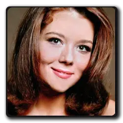 Toutes les infos sur Tracy Di Vicenzo Tracy Di Vicenzo(james-bond-saga)