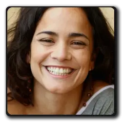Toutes les infos sur Anna Montez Anna Montez(je-suis-une-legende-saga)