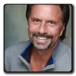 Toutes les infos sur Officier Du Parc Américain Officier Du Parc Américain(man-of-steel-saga)