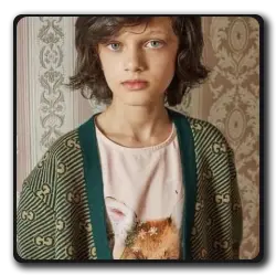 Toutes les infos sur Henry Henry(the-pope-s-exorcist-collection)