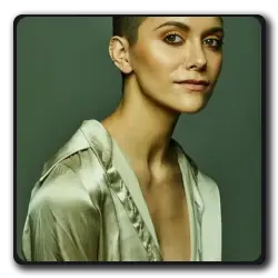 Toutes les infos sur Sarah Baker Sarah Baker(treize-a-la-douzaine-saga)