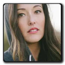 Agent McGuire(debris_2021)