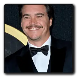 Luis Flores(fear-the-walking-dead_2015)