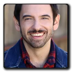 Mari Enlevé(future-man_2017)