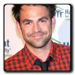 Travis Ackerman(ghost-whisperer_2005)