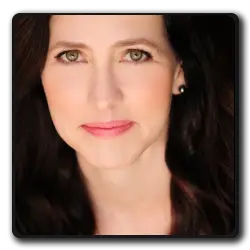 Danielle Sullivan(jane-the-virgin_2014)