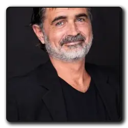 Agente Cavilla(l-internat-las-cumbres_2021)