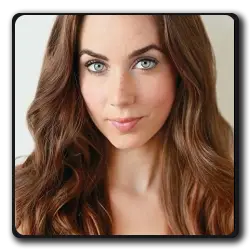 Mme Patrick(la-femme-qui-habitait-en-face-de-la-fille-a-la-fenetre_2022)