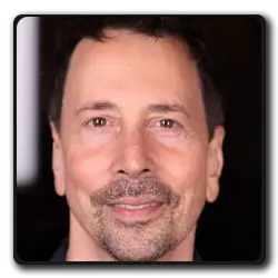 Toutes les infos sur Agent Hubbard Agent Hubbard(les-4400_2004)