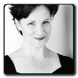 Barbara Yates(les-4400_2004)