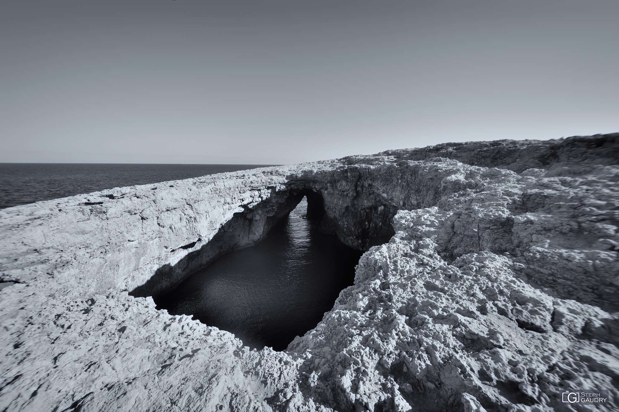 Coral Lagoon à Malte - noir et blanc [Klik om de diavoorstelling te starten]